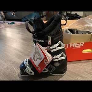 ROSSIGNOL Pure Comfort Women's ski Boots Size 24.5